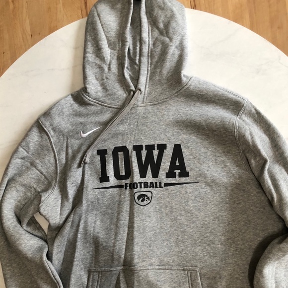 iowa hawkeyes nike hoodie